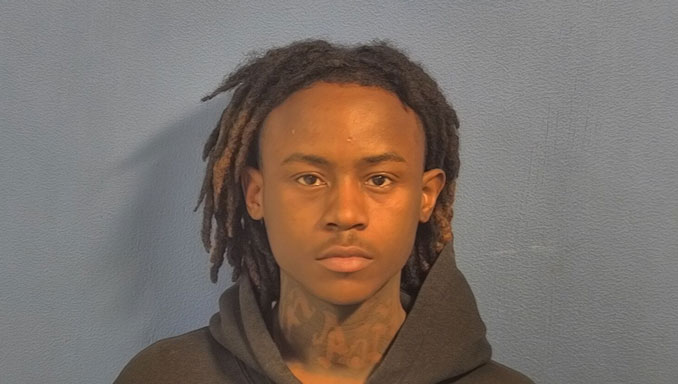 Phillip Stamps Jr, charged with Aggravated Kidnapping - Dangerous Weapon, Armed Robbery, and Aggravated Battery in a Public Place (SOURCE: DuPage County Sheriff's Office)