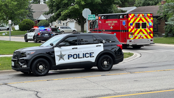Eastbound Euclid Avenue lane down while police and paramedics work at the scene of a domestic battery incident at a home on Euclid Avenue near Derbyshire Avenue in Arlington Heights (CARDINAL NEWS)