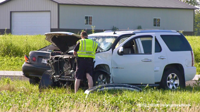 Stolen Lexus GS400 and GMC Yukon crash at Route 173 and Kilbourne Road in unincorporated Zion in Newport Township (CapturedNews)