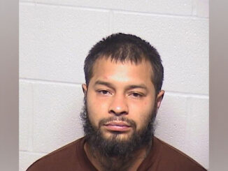 Ruben Ruiz, charged with Domestic Battery and Obstructing a Peace Officer (SOURCE: Lake County Sheriff's Office)